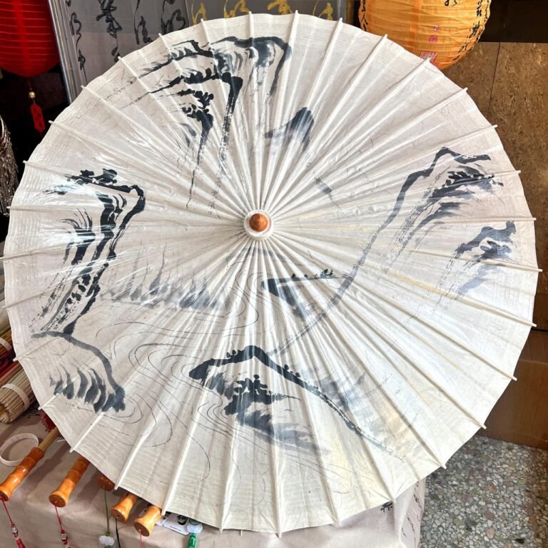 Open SHENGHE oil-paper umbrella, 锦绣山河